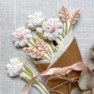 Floral Bouquet in a box- 6 Stems